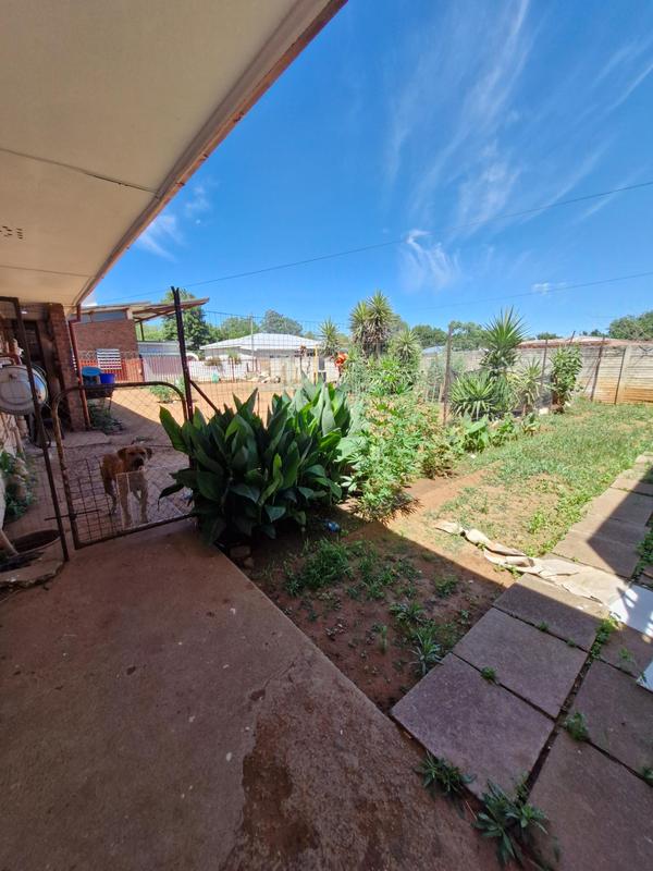 6 Bedroom Property for Sale in Vryburg North West